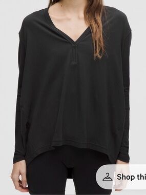 NWT V-Neck Long Sleeve Top in Charcoal Black